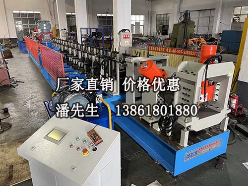 汽車(chē)車(chē)廂板設(shè)備具備的四點(diǎn)優(yōu)勢(shì)